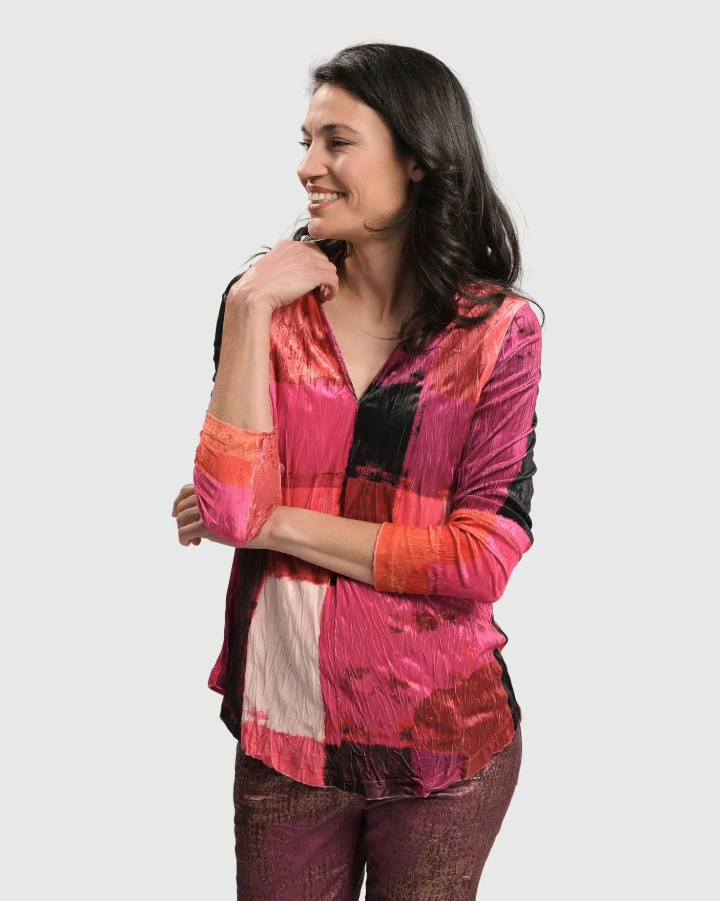 Sunset Strip V Neck Pullover, Magenta