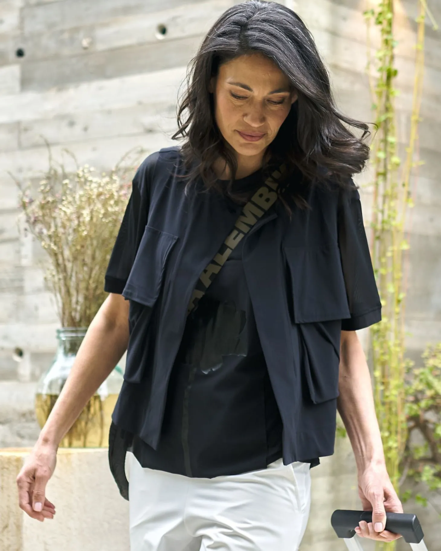 Tekbika Cannes Cargo Vest, Black