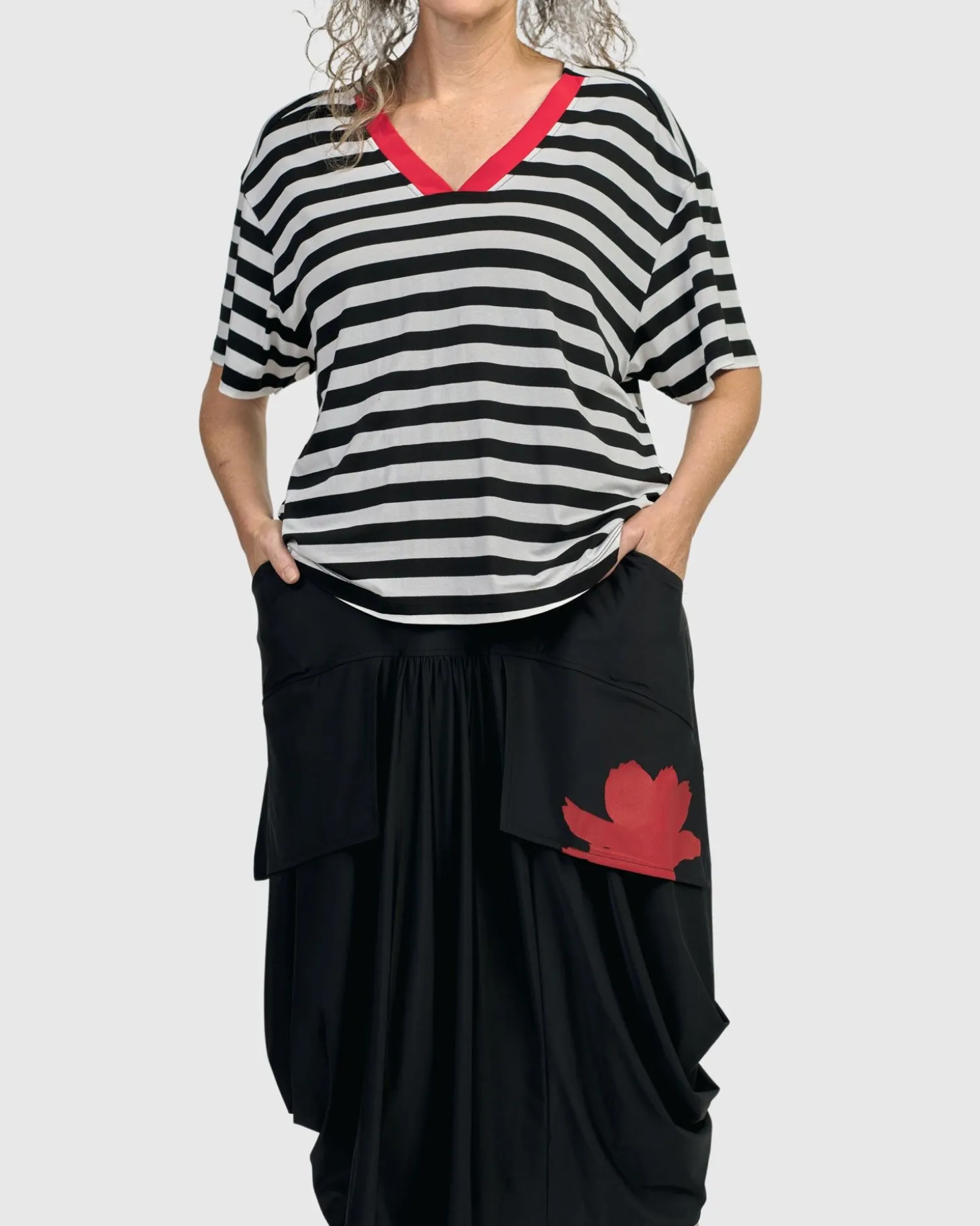 Tekbika Gotta Have Art Skirt, Flower