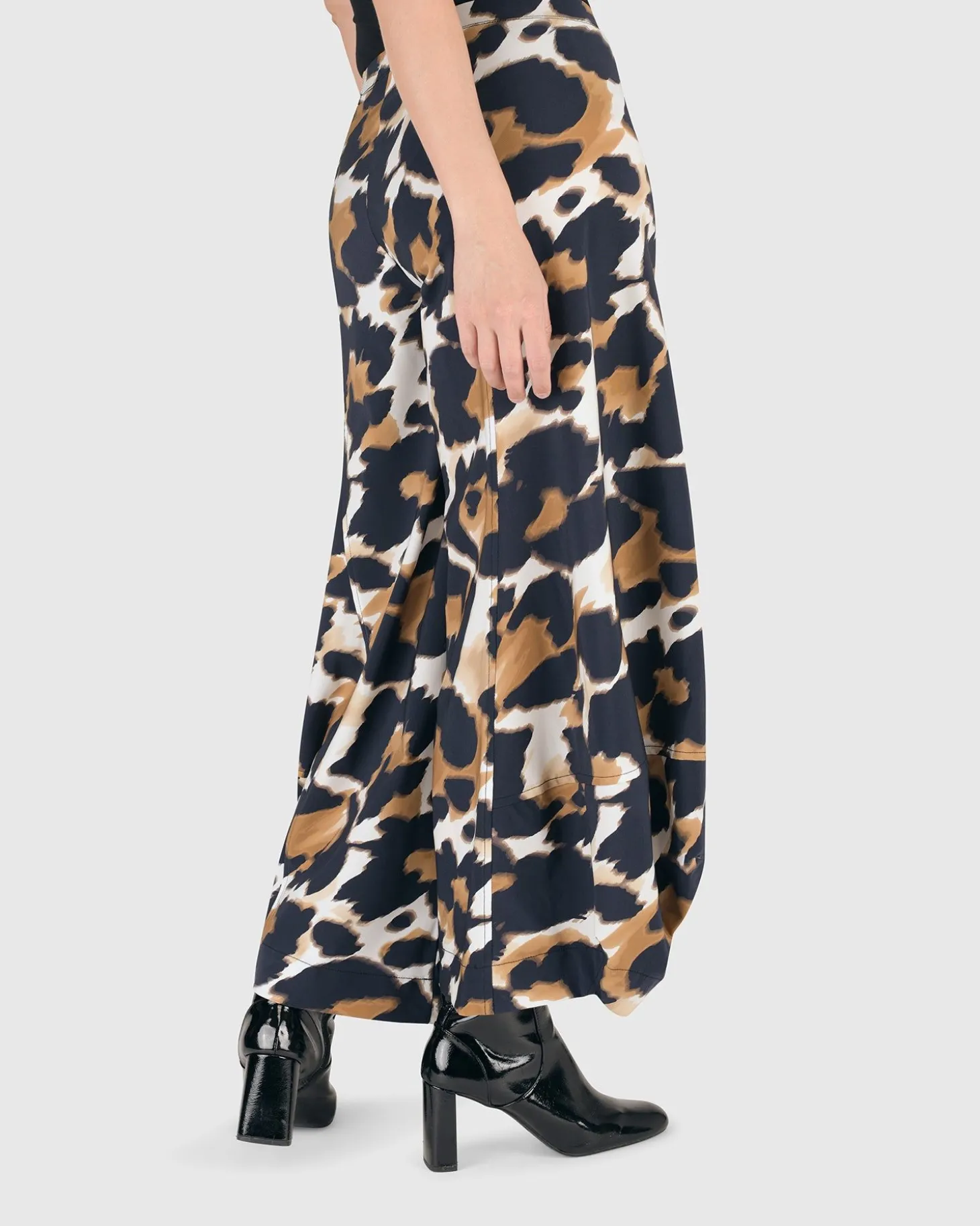 Tekbika Leopard Punto Pants, Multi