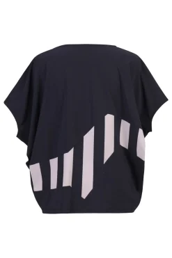 Tekbika Relaxed Tee, Columns