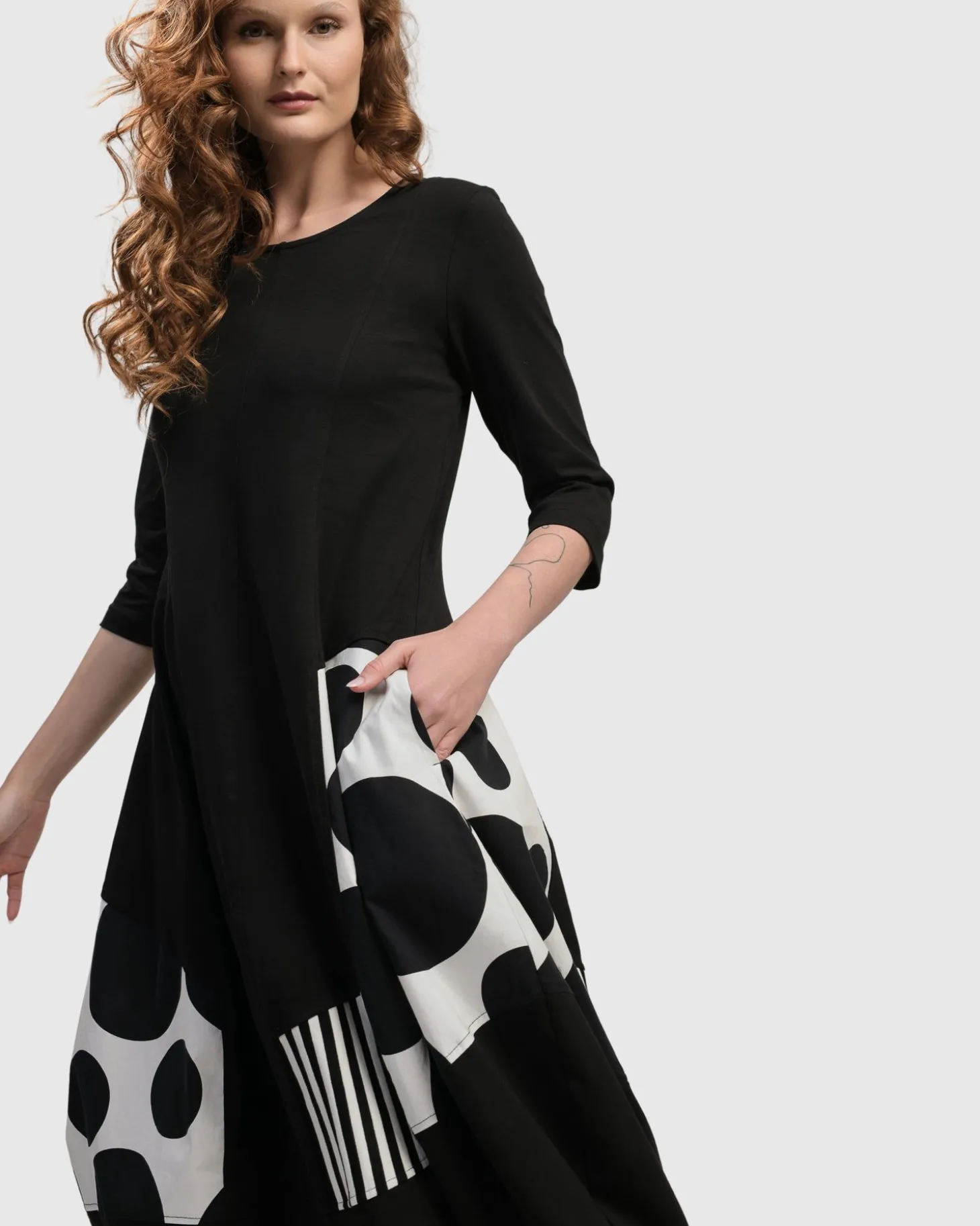 Urban Broadway Cocoon Dress, Mono