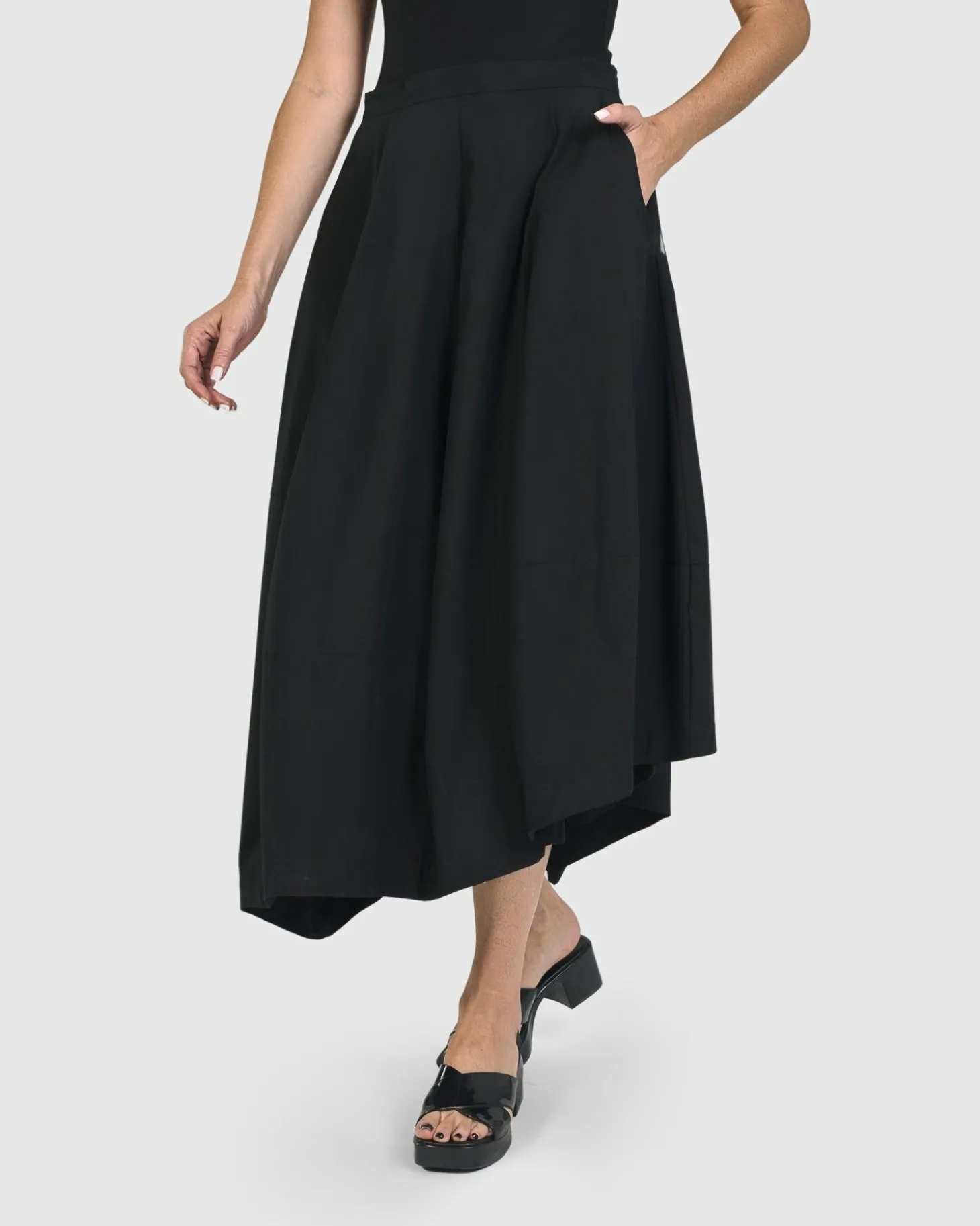 Urban Chelsea Skirt, Black