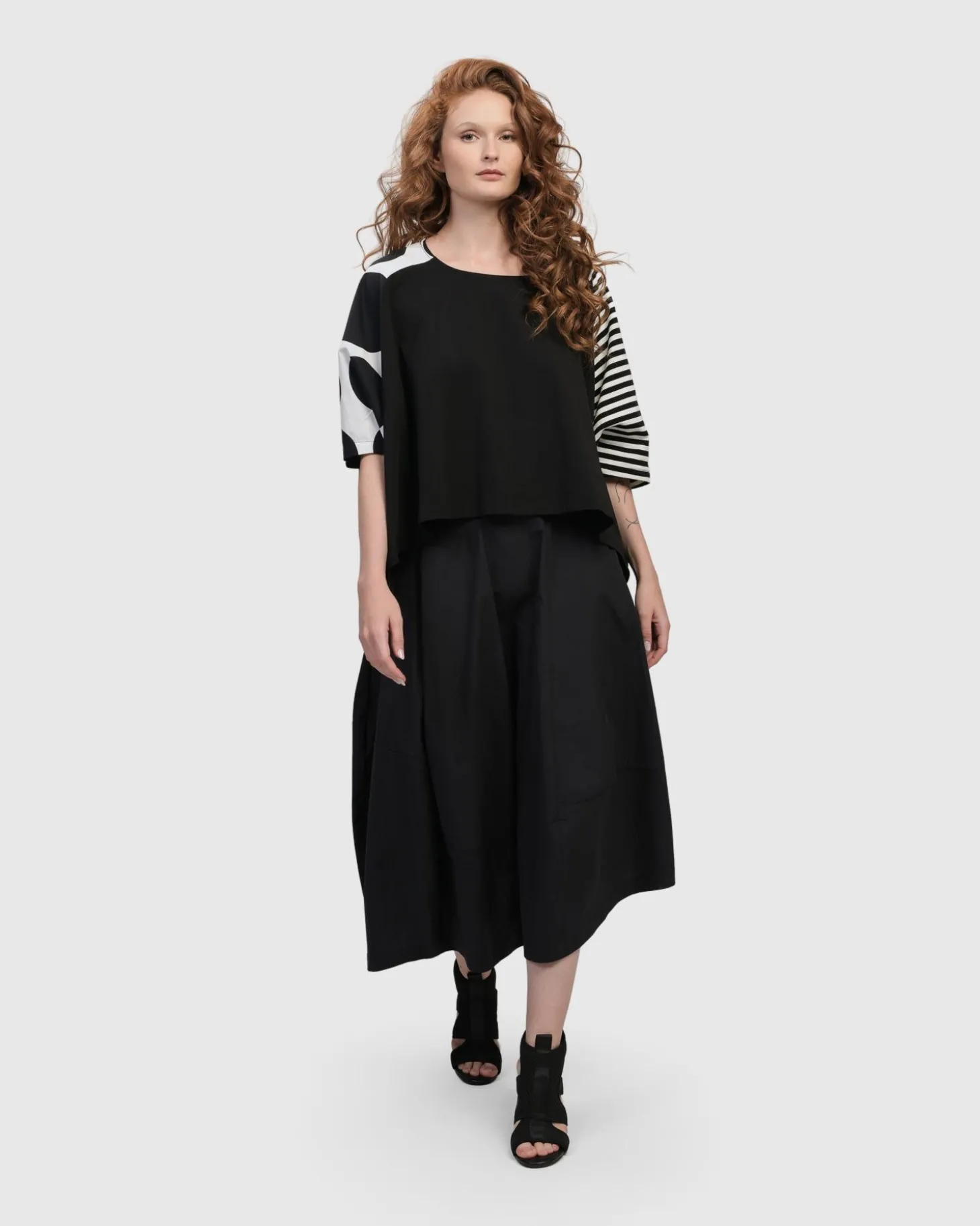 Urban Chelsea Skirt, Black