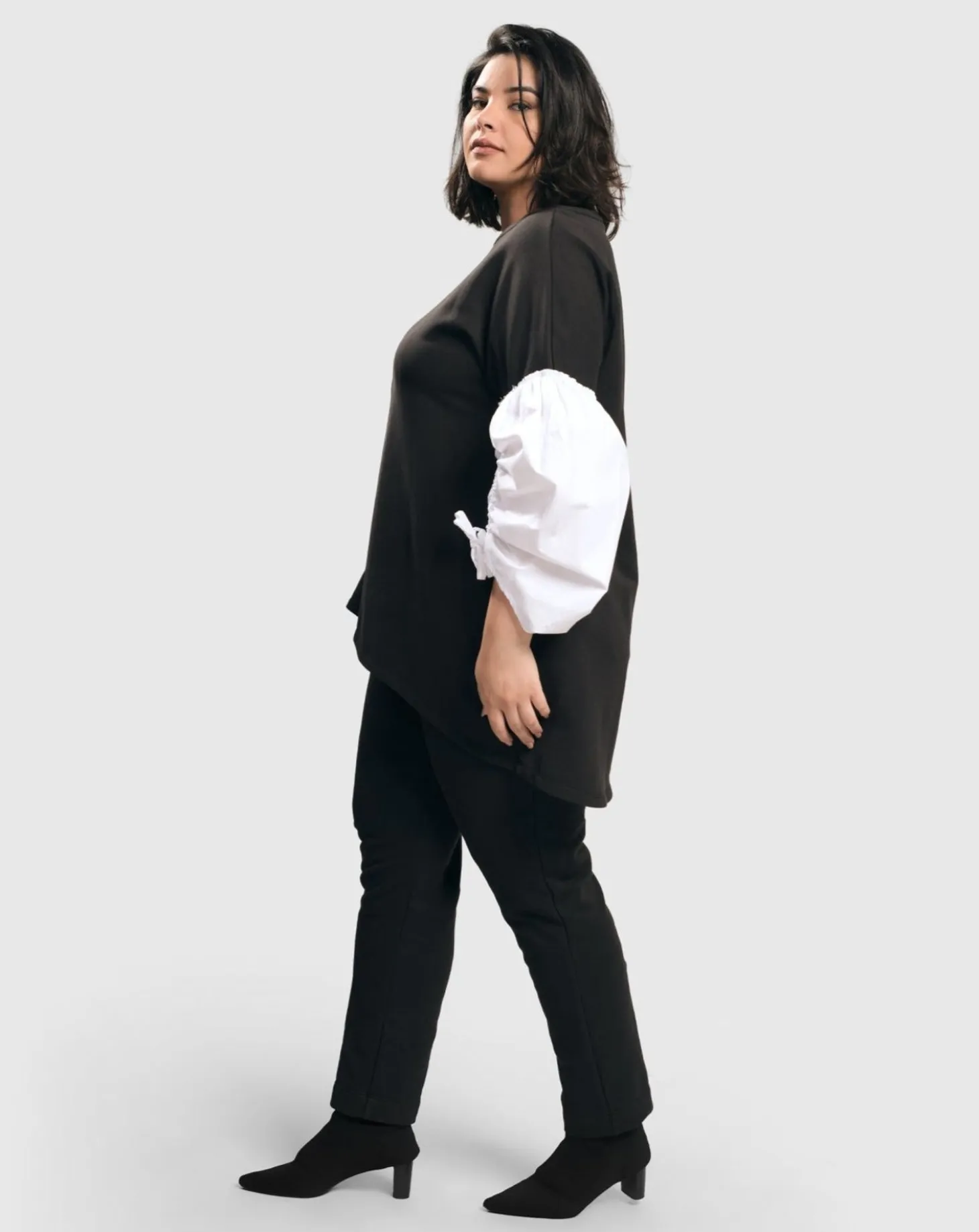 Urban Cinch Tunic Top, White/Black
