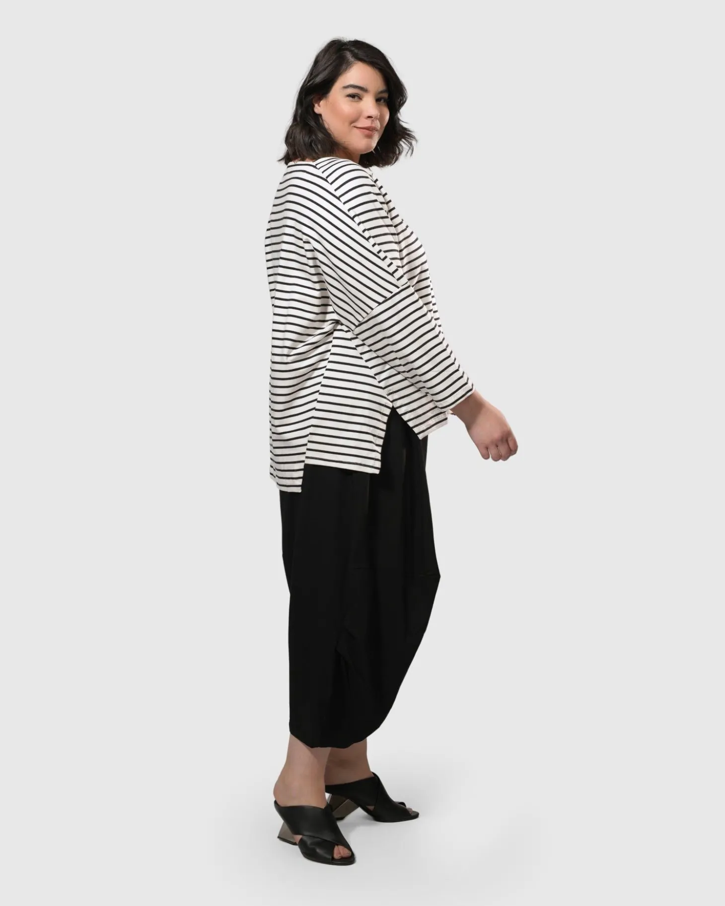 Urban Crop Harem Pants, Black