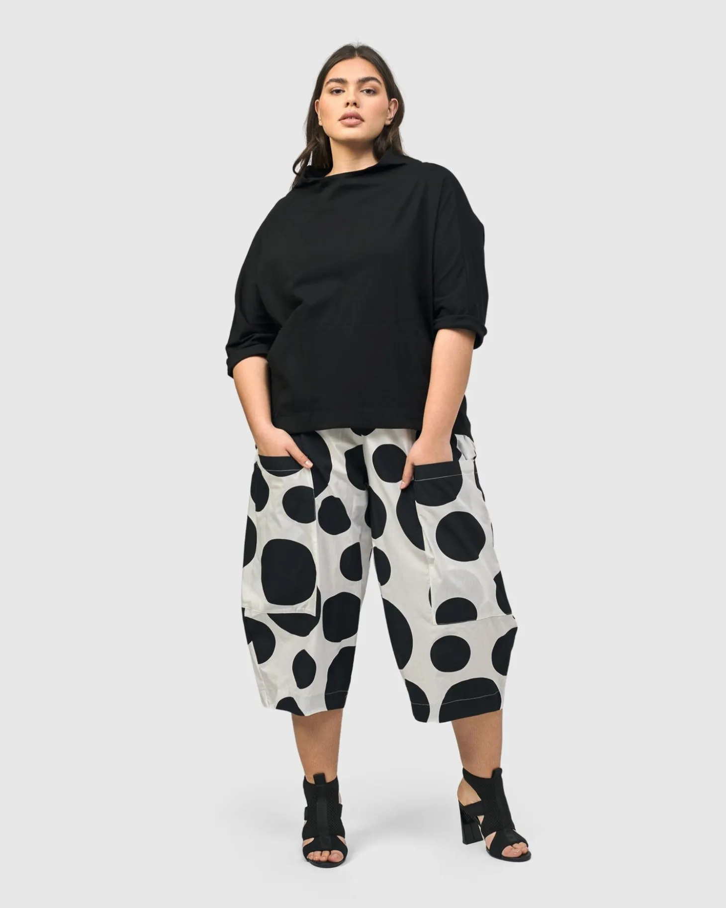 Urban Dot Barrel Pants, Mono