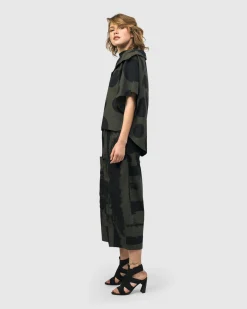 Urban Dots Kiku Cape Jacket, Khaki