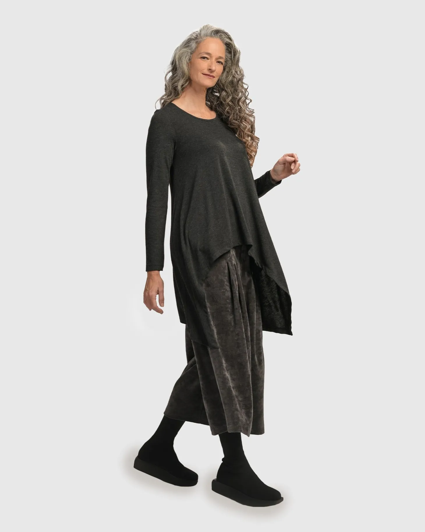 Urban Hi-Lo Top, Charcoal