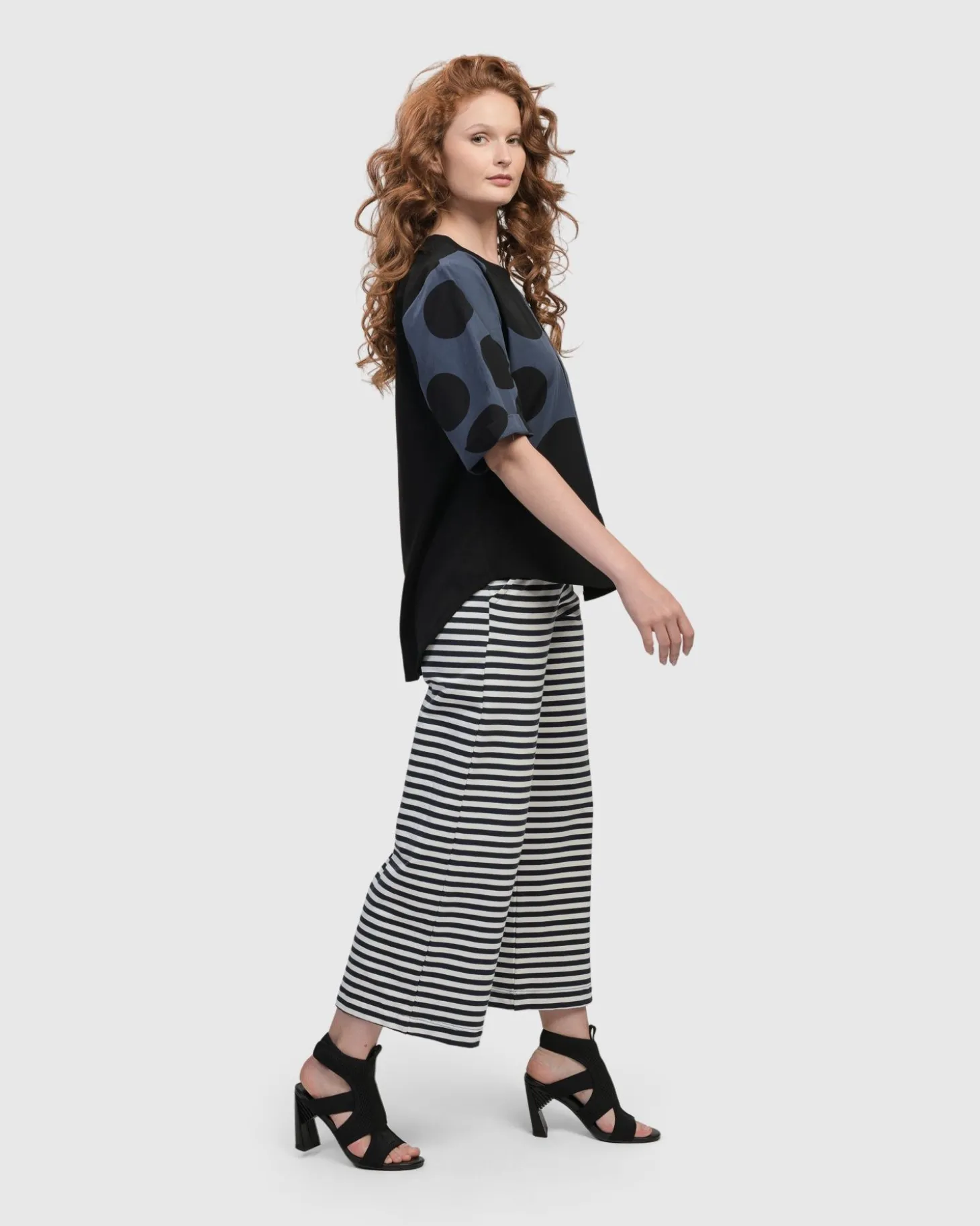 Urban Lagoa Striped Pants, Navy