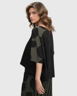 Urban Suntory Cropped Tee, Khaki